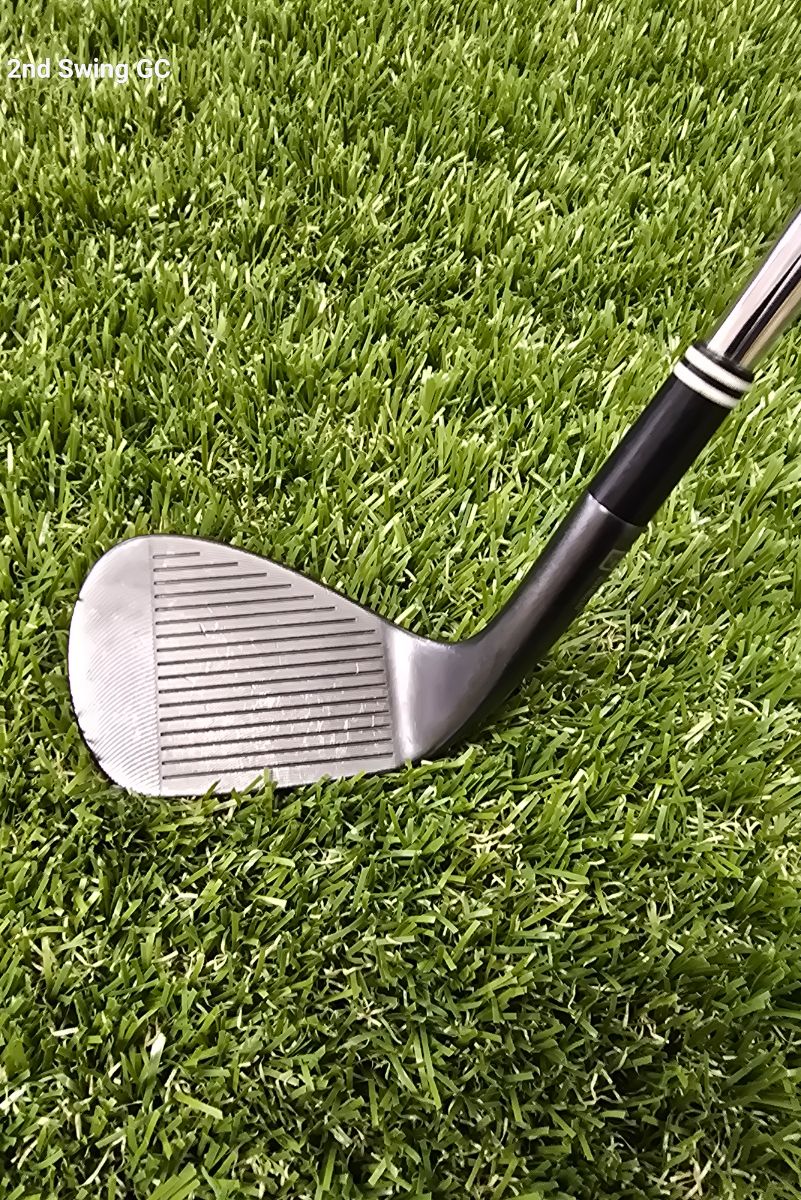 Cleveland RTX 4 Wedge 50°/m10 Right Handed Black Satin Steel Shaft