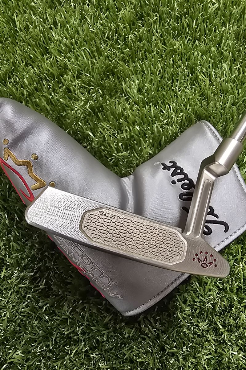 Titleist Scotty Cameron 2025 Studio Style Newport 2 Plus Putter
