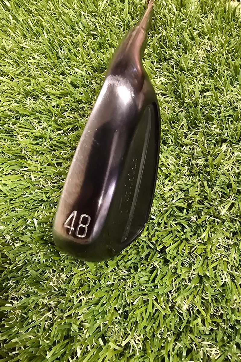 Titleist T200 Black 48 degree wedge 