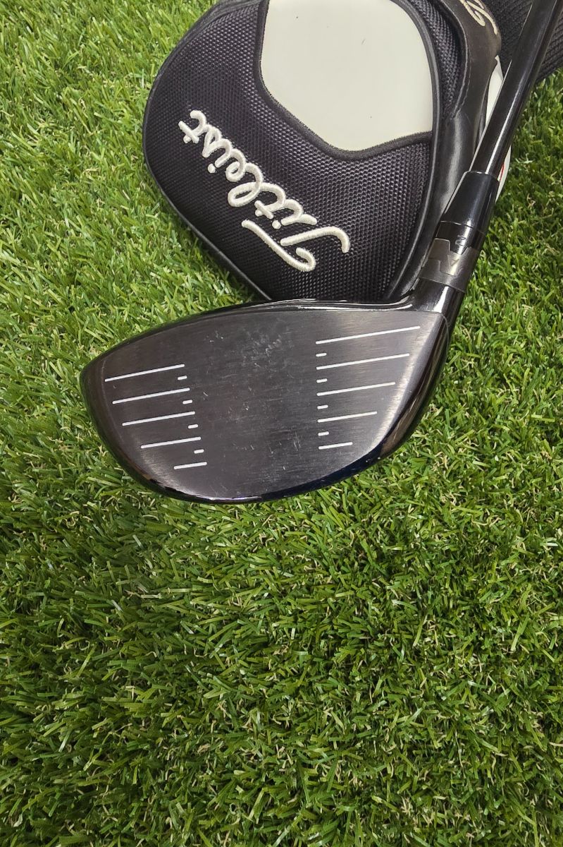 Titleist 910 D2 Driver