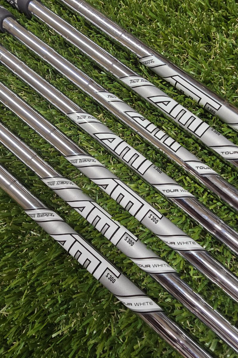 True Temper AMT Tour White S300 Stiff 6 piece Steel Shafts