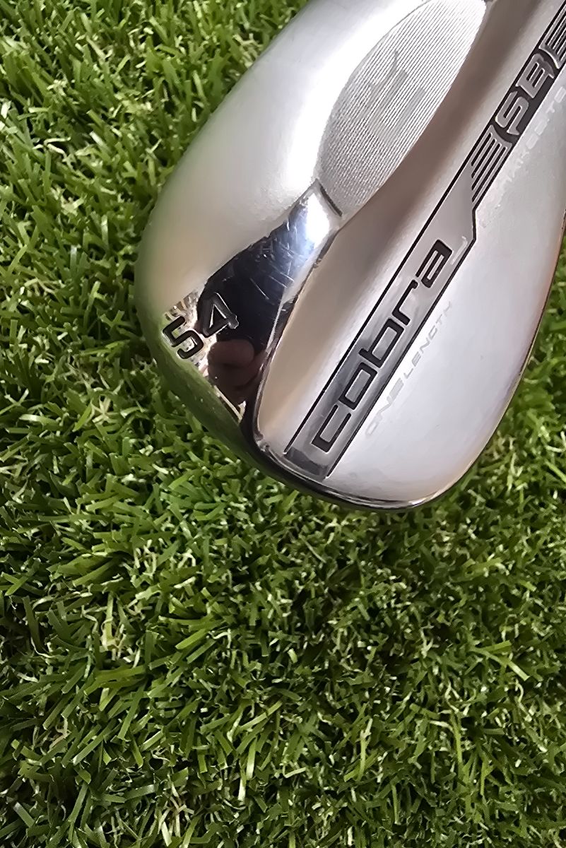 Cobra KING Snakebite 54 degree Wedge
