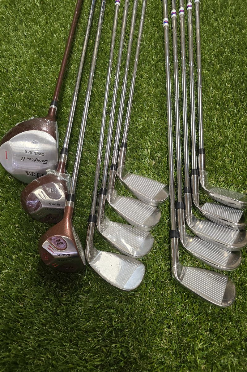 Retco 12 piece Golf Club Set