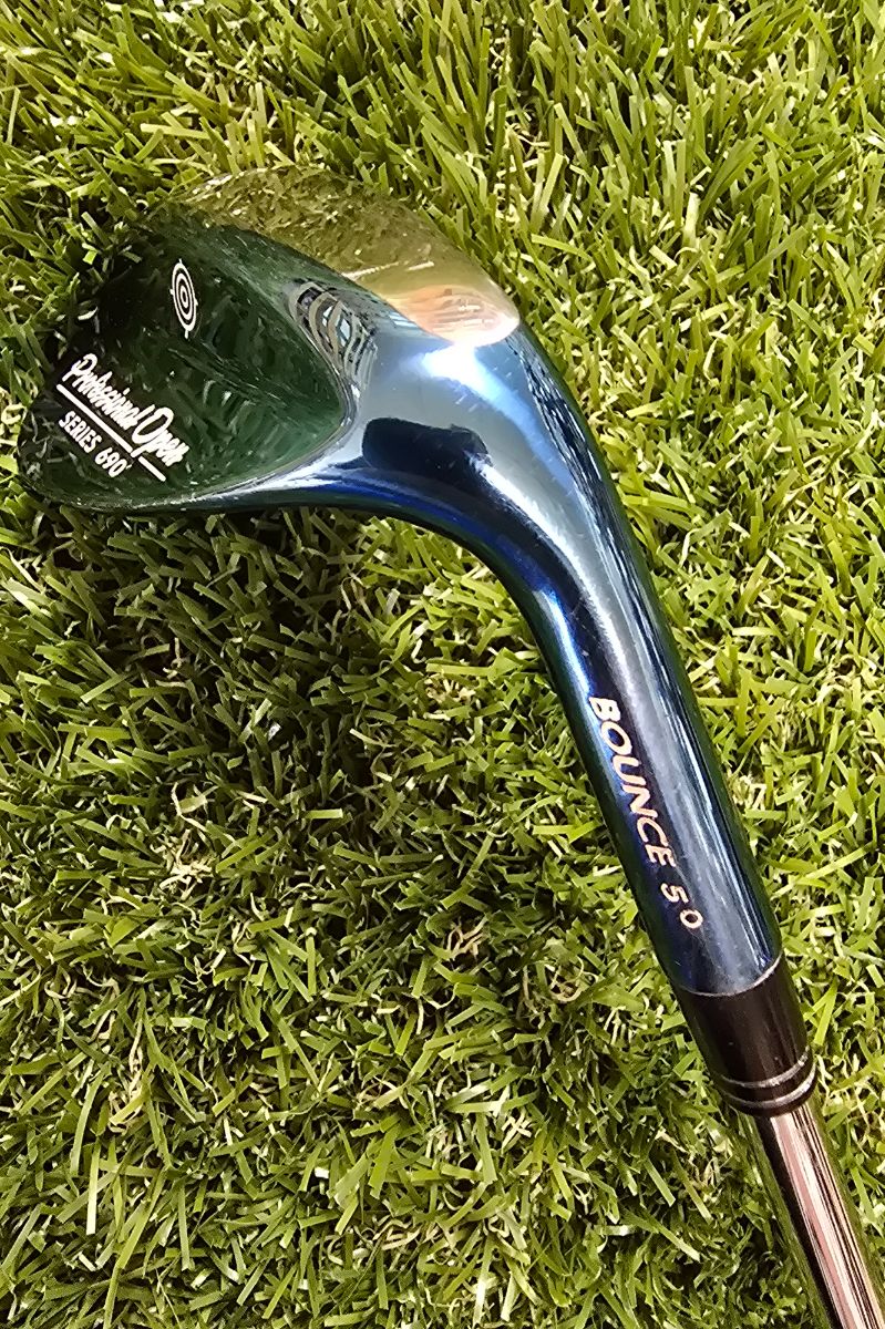 64° Professional Open Series 690 Golf Wedge 