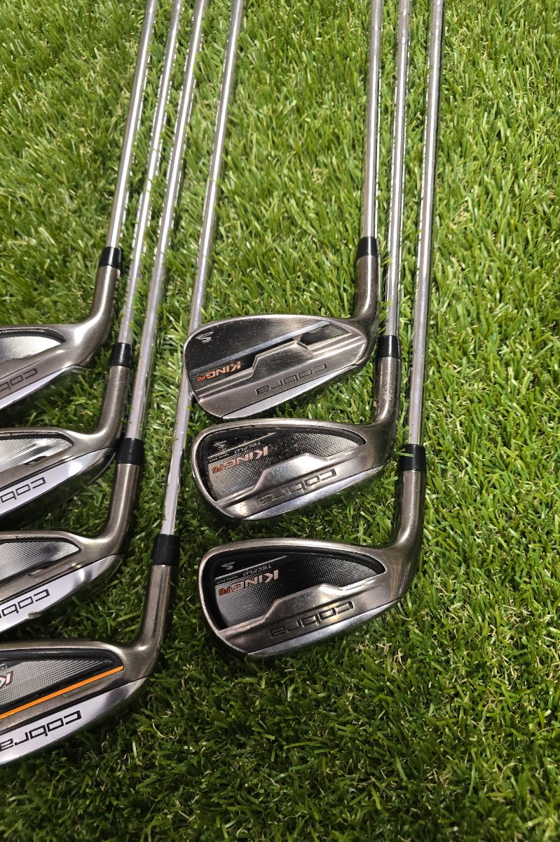 Cobra King F6 Iron Set left-handed 5-PW+GW