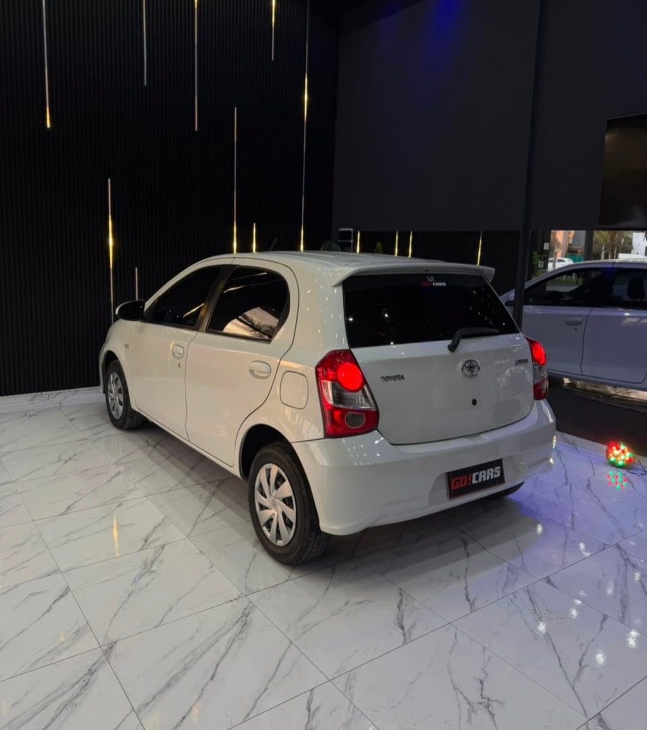 Toyota Etios XS 2017 - imagen 3