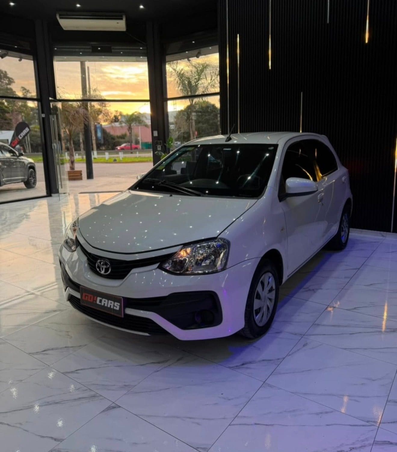 Toyota Etios XS 2017 - imagen 2