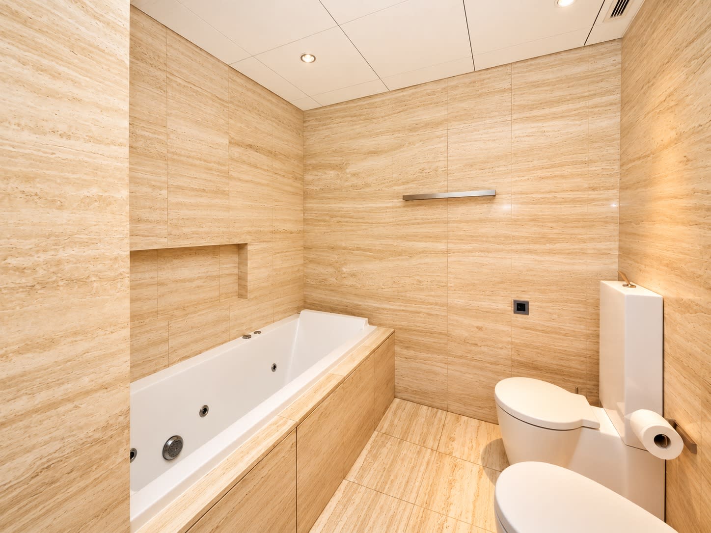 Gallery image 10