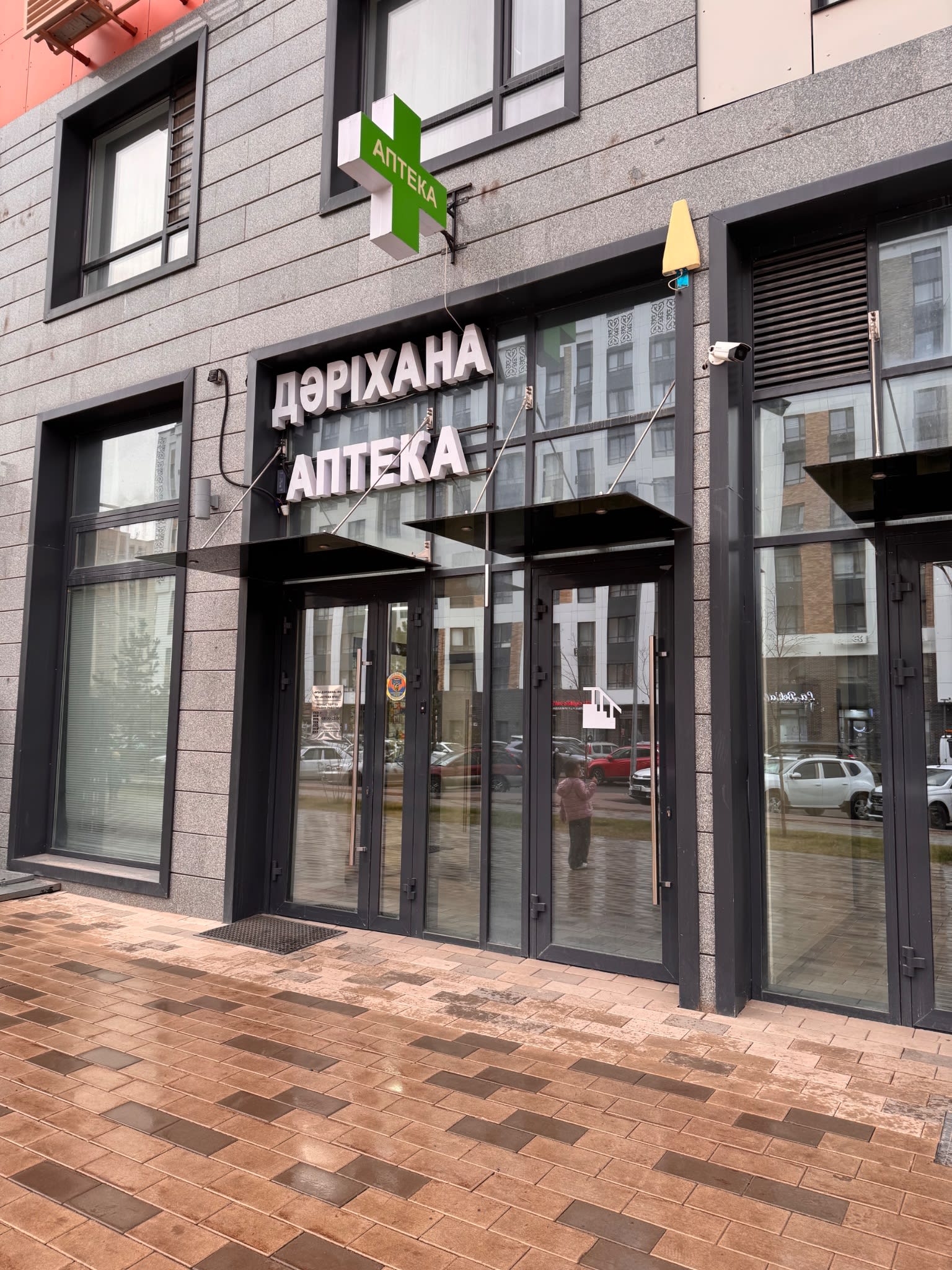 Аренда медцентра, Мухамедханова — фото 1, Астана