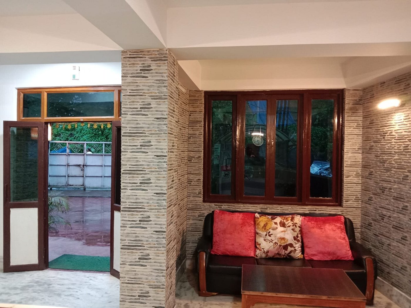 Hotel Red Panda — image 5