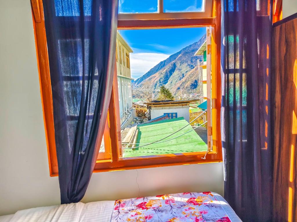 Lachung Comfotel — image 3