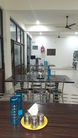 Hotel Lake View Paradise — image 4