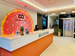 AB Tropical Stays — image 3