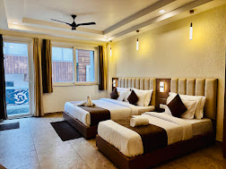 AB Tropical Stays — image 6