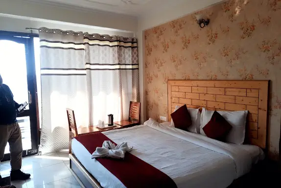 Hotel Google Inn — image 4