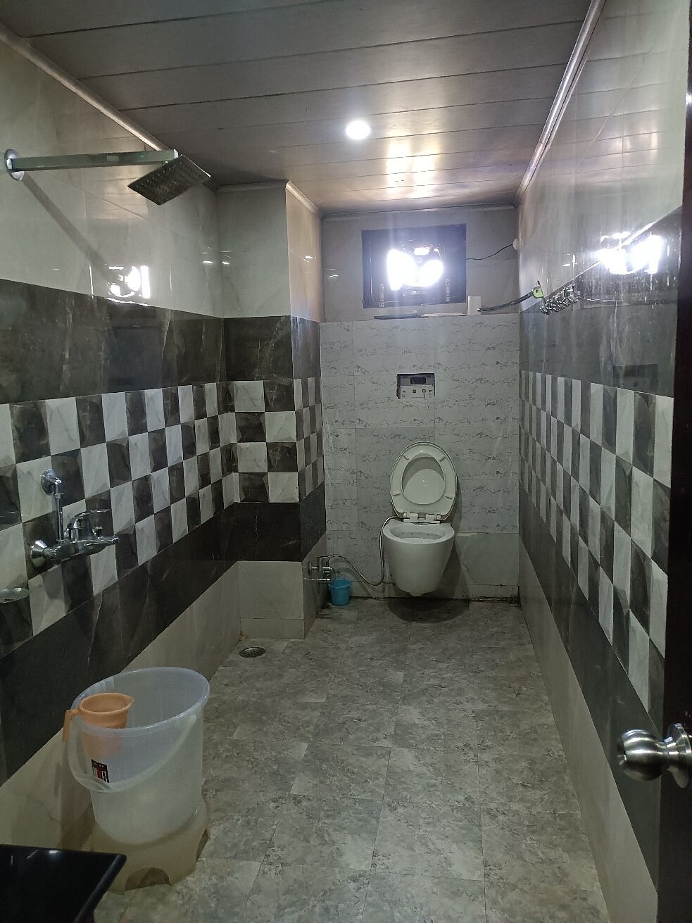 Hotel Snow View Sarahan — image 4