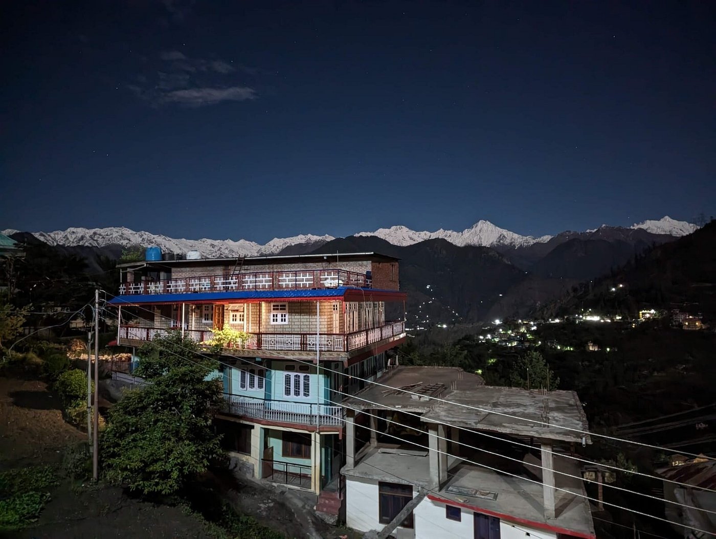 Hotel Snow View Sarahan — image 5