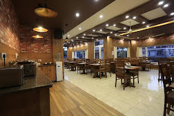 Hotel Buddha House Himalayan Brothers