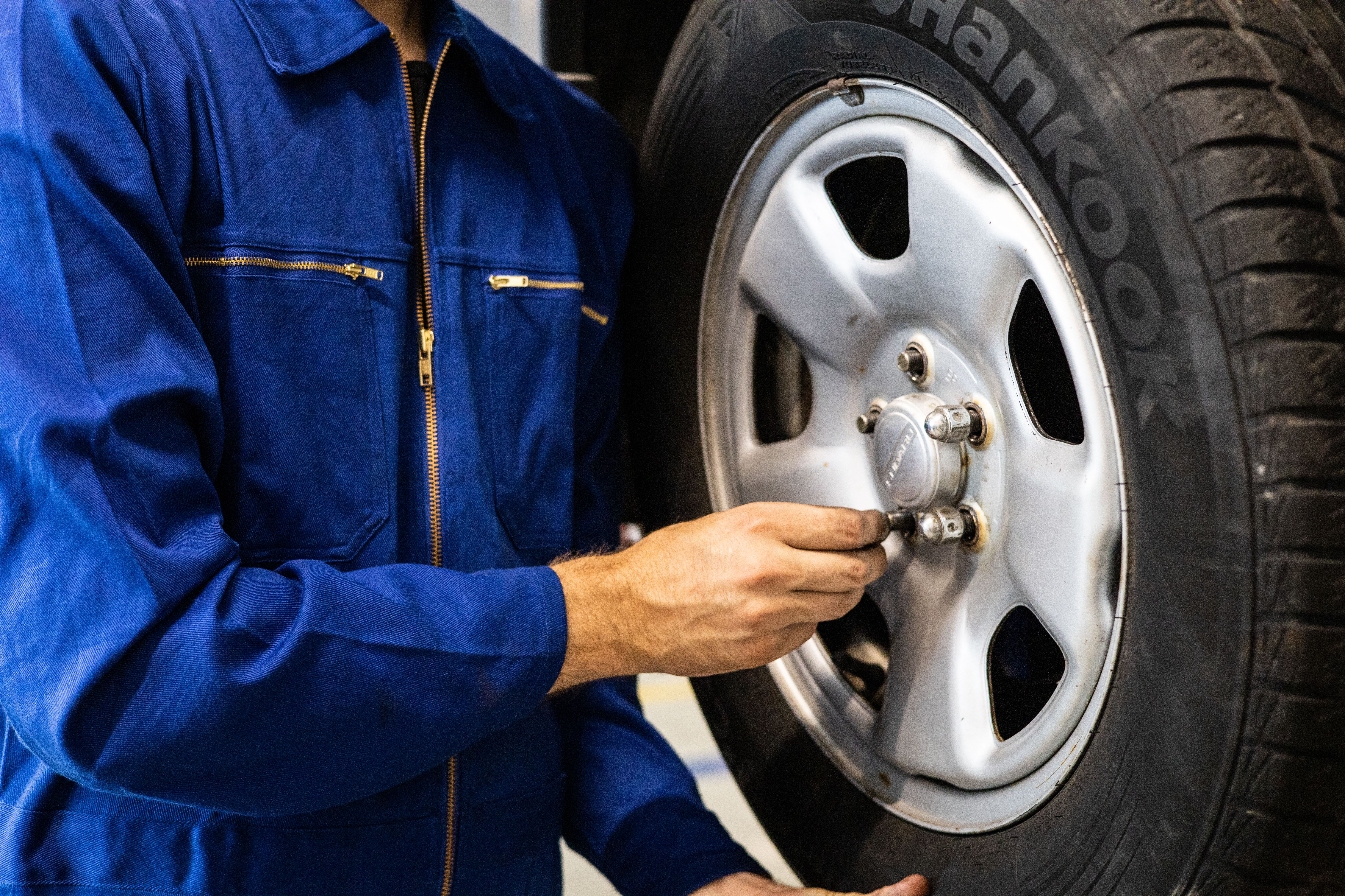 Tyre Puncture Repair Melbourne service image 3