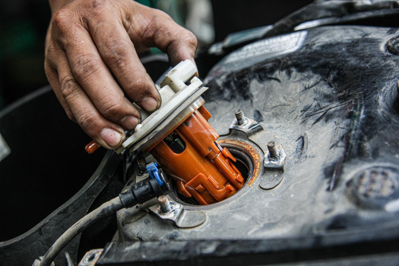Fuel Pump Replacement Melbourne service image 1