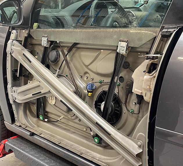 Window Motor Replacement Melbourne service image 2
