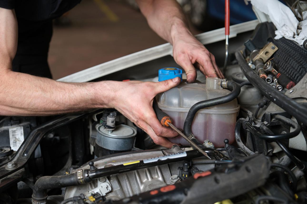 Coolant Reservoir Replacement Melbourne service image 1