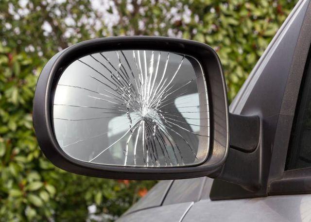 Mirror Replacement Melbourne service image 2