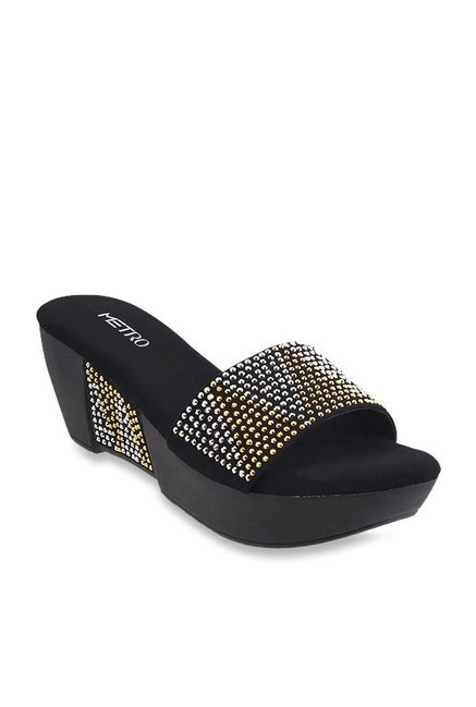 Metro Black Ethnic Wedges Price in India