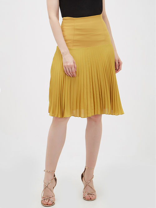 Bebe Mustard Knee Length Skirt Price in India