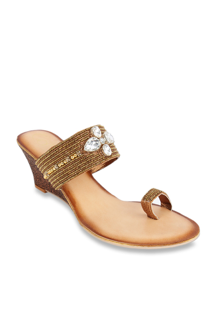 Catwalk Copper Toe Ring Wedges Price in India