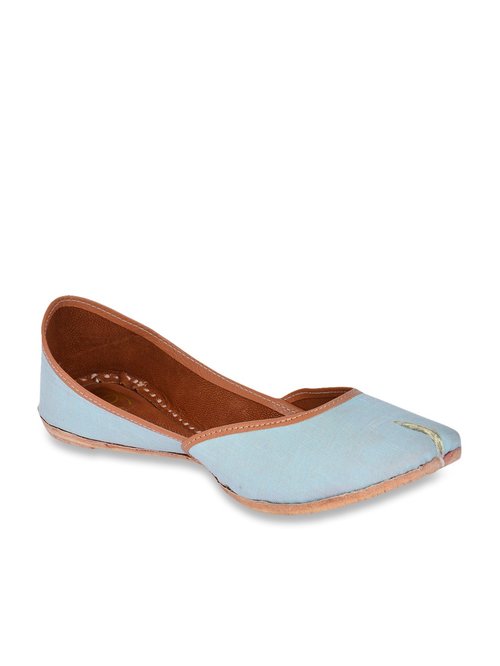 B&C Blue Ethnic Juttis Price in India