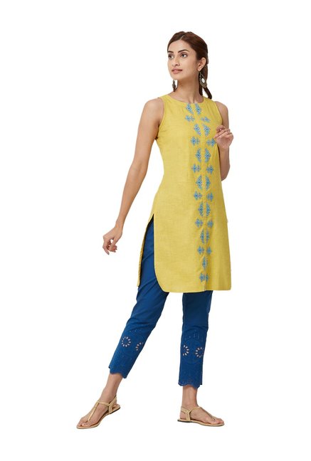 Naari Yellow Cotton Embroidered Straight Kurti Price in India