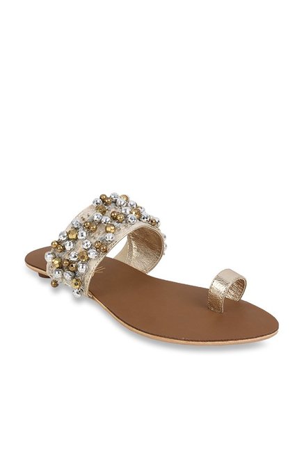 Catwalk Golden Toe Ring Sandals Price in India