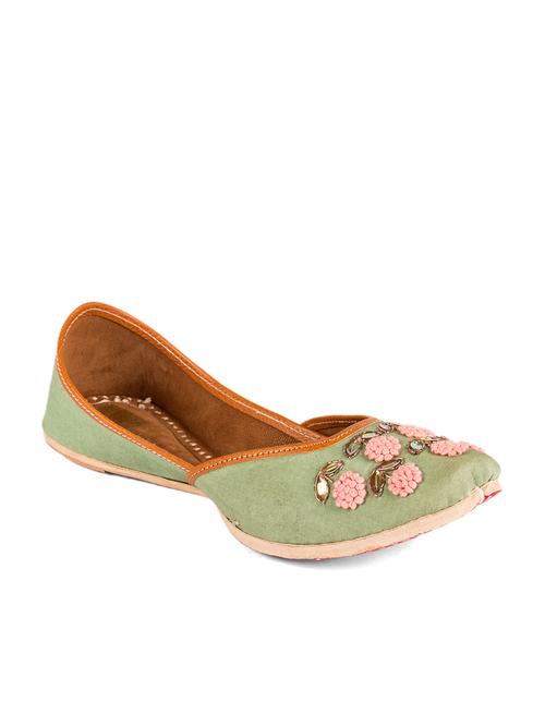 B&C Green Ethnic Juttis Price in India