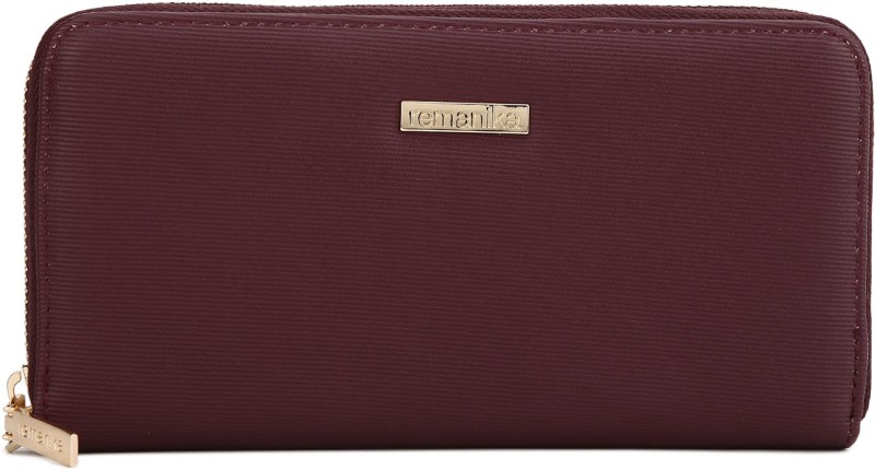 Casual Purple  Clutch Price in India