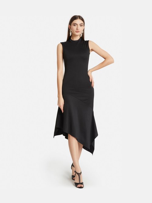 Black below shop the knee dress