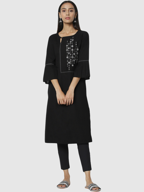 Naari Black Cotton Embroidered Straight Kurta Price in India