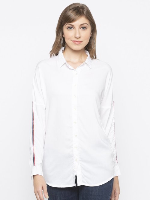 Globus White Regular Fit Shirt Price in India