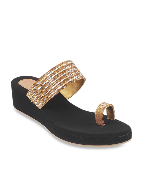 Walkway Antique Gold Toe Ring Wedges Price in India