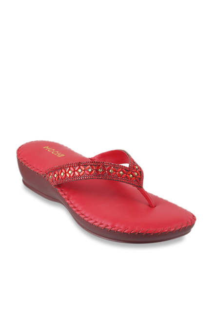 Mochi Maroon Thong Sandals Price in India