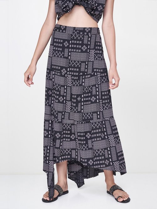 Global Desi Black Printed Skirt Price in India