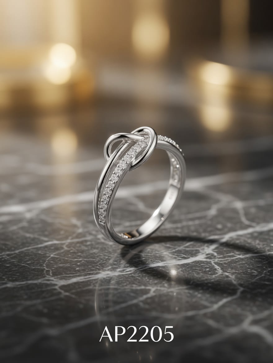 ANILLO ZIRCON CORAZON PLATEADO IMPORTANTE - miniatura 1