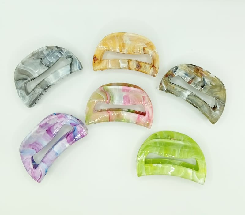 Broches