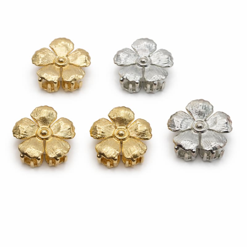 Broches metal