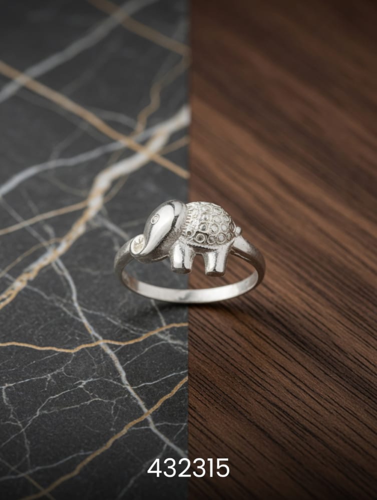 ANILLO LISO ELEFANTE PLATEADO IMPORTANTE