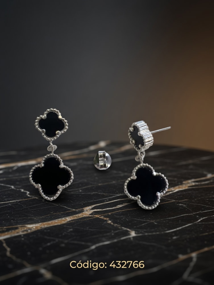 AROS VAN CLEEF TREBOL PASANTE ONIX PLAT. IMPORTANTE