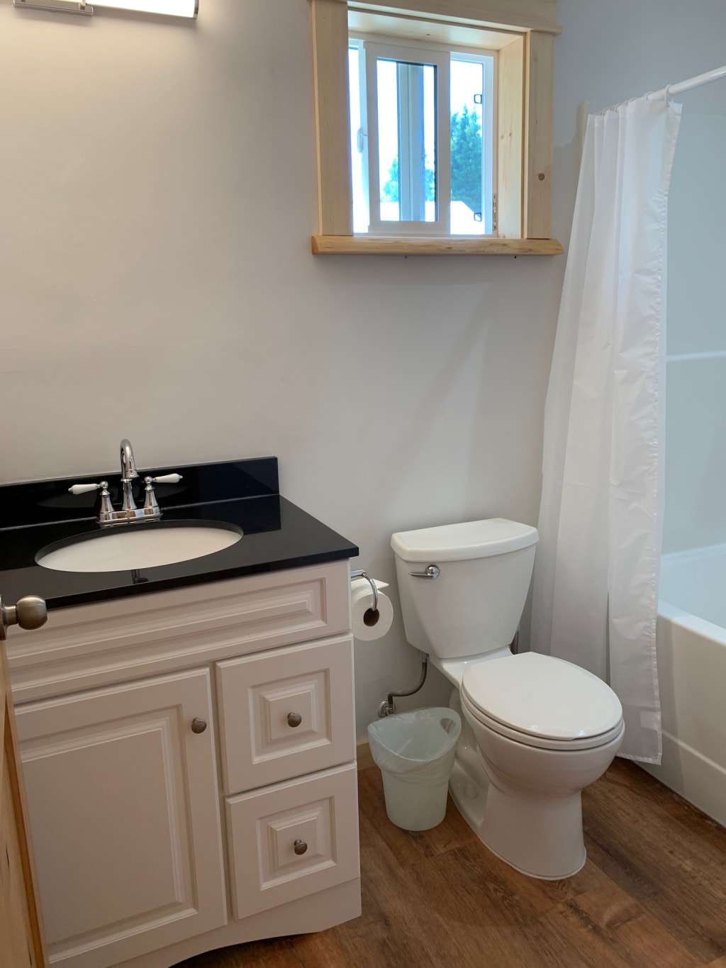 Full bathroom