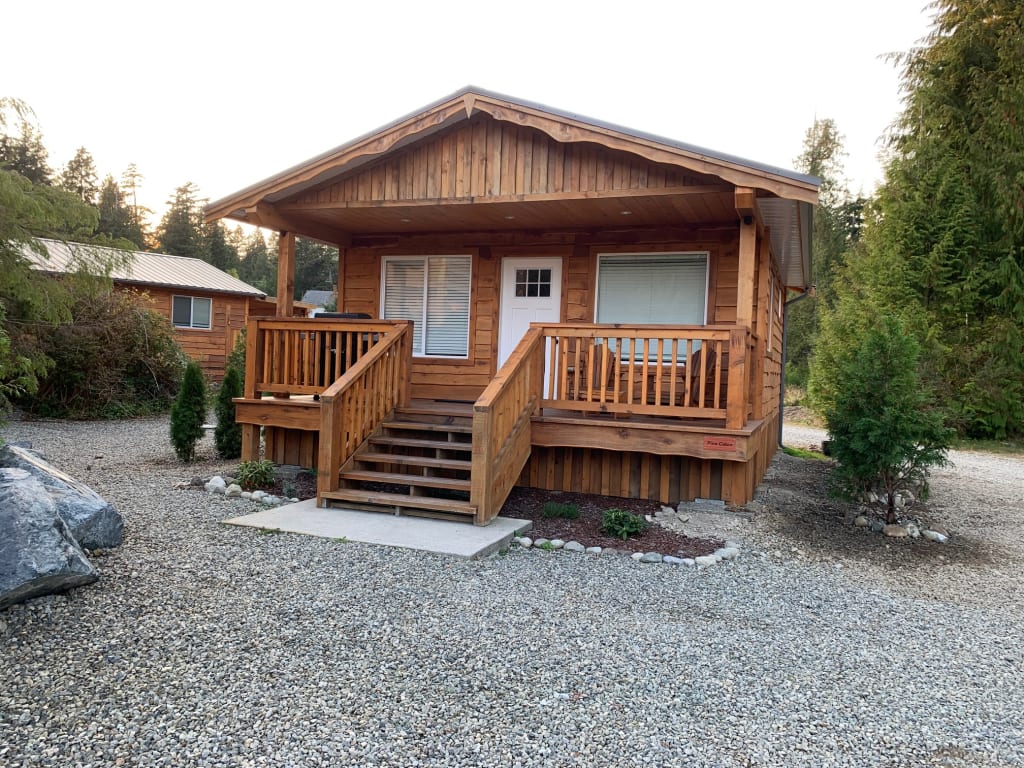 Pine Cabin
