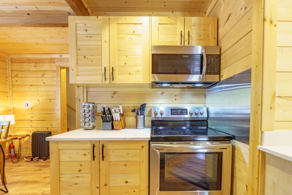 Hemlock Suite photo 5