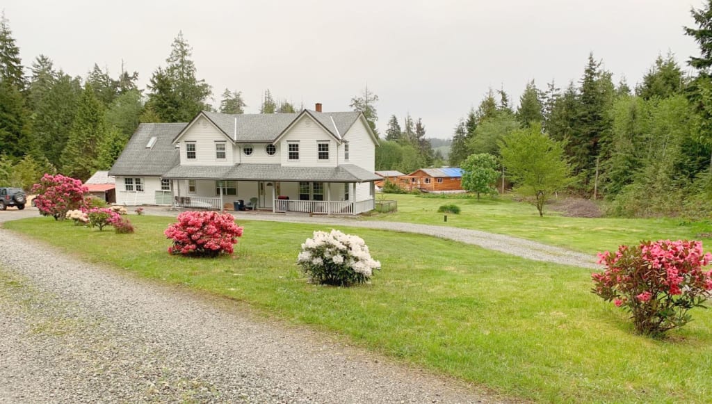 Six-Bedroom House